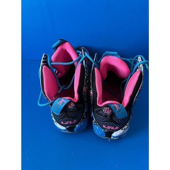 2015 Nike LEBRON 12 EP '23 CHROMOSOMES' High Top Sneakers 707781-006 Size 8.5 - Picture 4 of 7